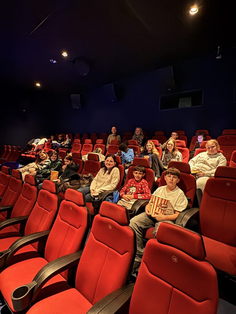 kino_gts_basar_25_04